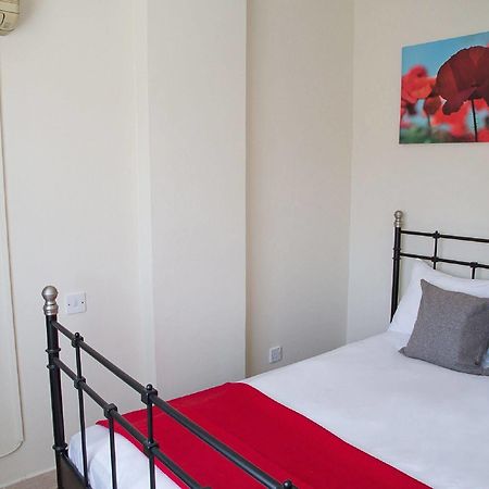 Paphos Love Nest Apartment Ngoại thất bức ảnh